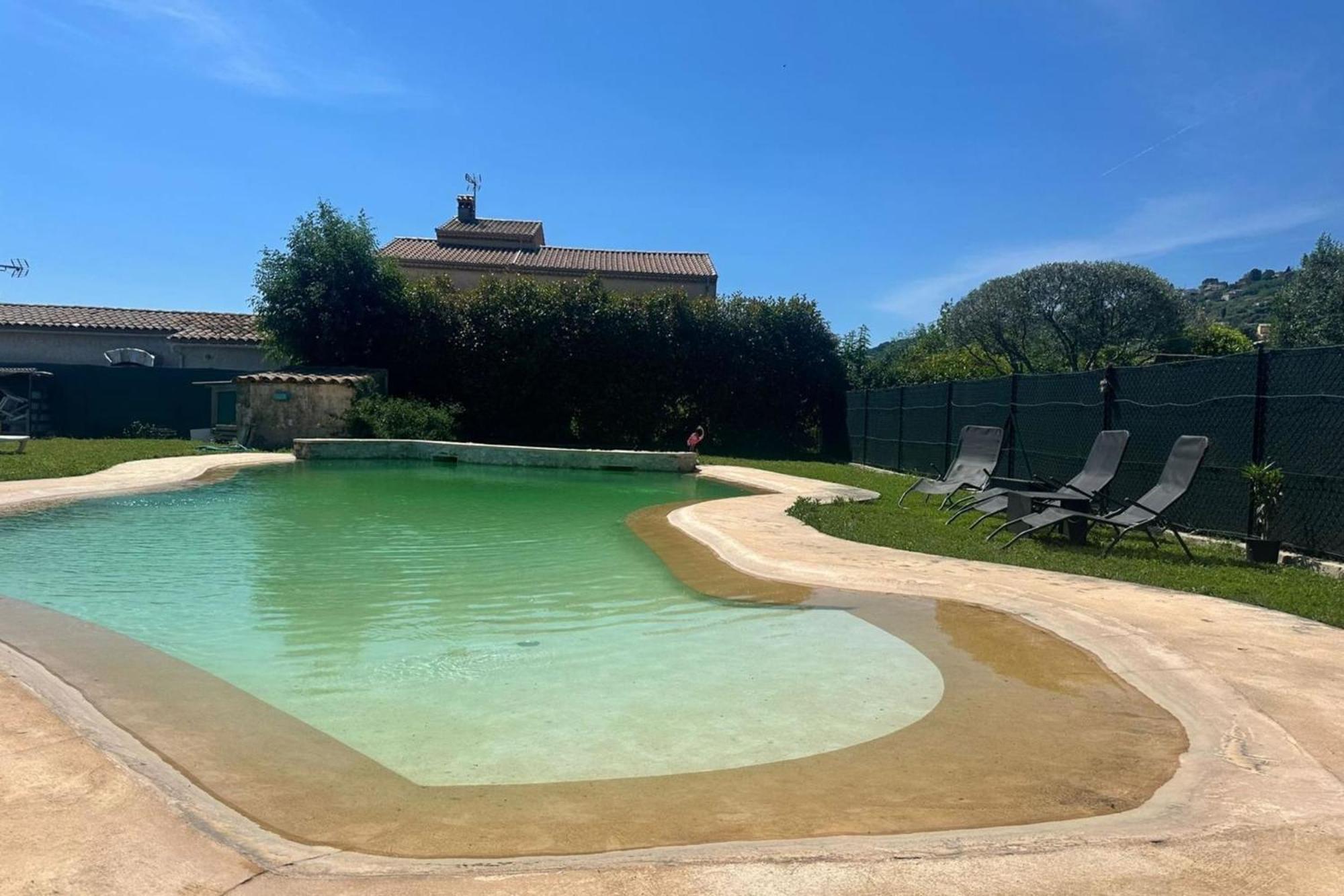 Peaceful Getaway Just Outside Your Riviera House Holiday home *